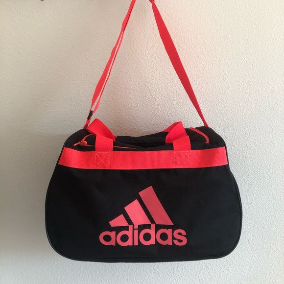 Adidas Graphic Duffle Bag - Picture 1 of 10